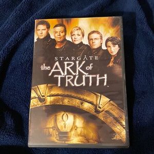 Gently used DVD 📀 Stargate the Ark of Truth
